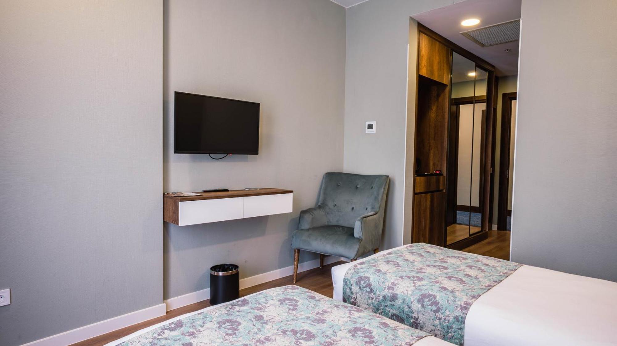Gori Inn Room photo